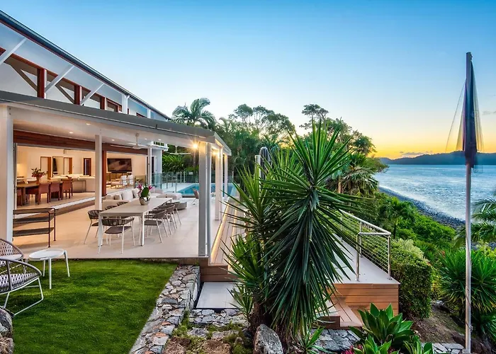 Lotus House On Hamilton Island By Hiha
