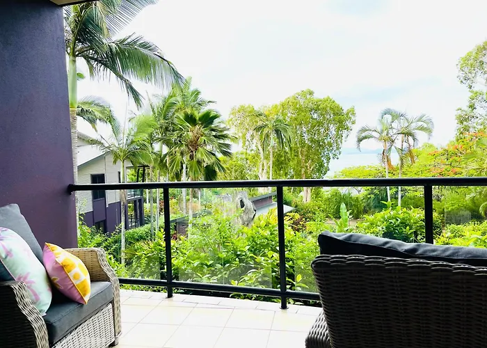 Ocean View Island 2-Bedroom Townhouse Buggy Valet Service Extra Queen Air Bed