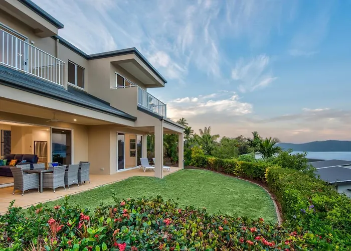 La Bella Waters 1 Wide Reaching Ocean Views And Buggy